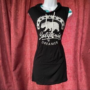Black Sleeveless California Dreamer Muscle Shirt